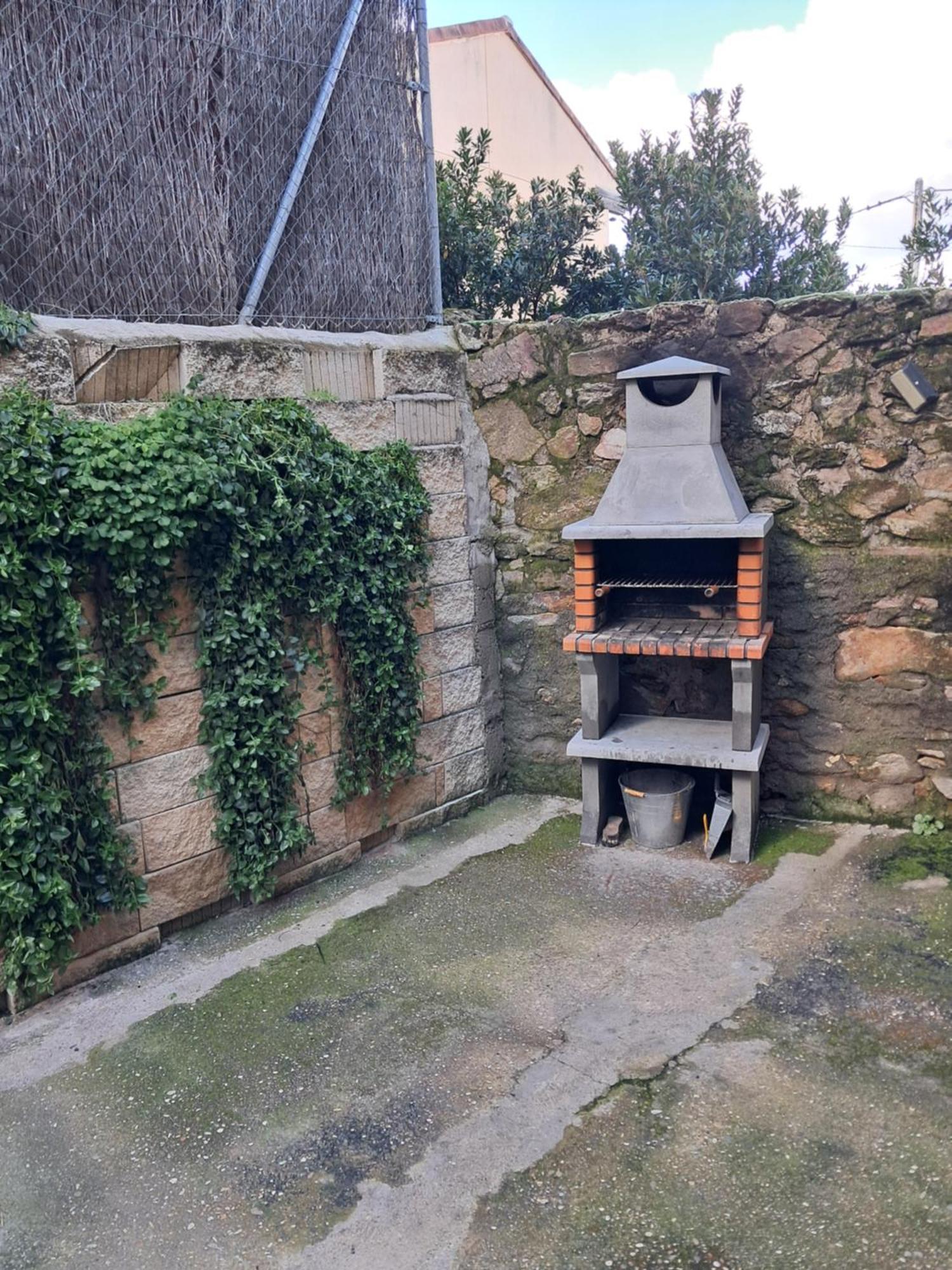 Casa Rural En La Sierra Norte De Madrid Manjirón Exteriör bild